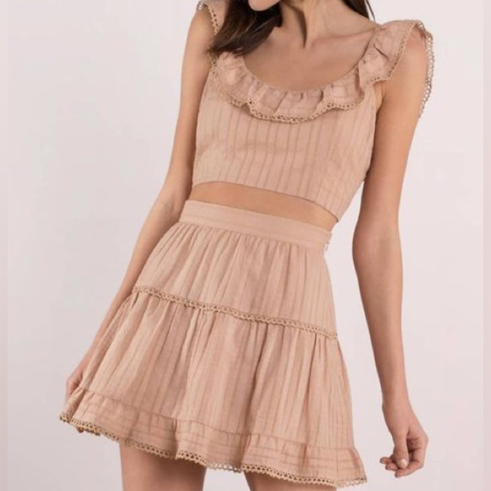 Tobi Sienna Crop Top & Skirt Set